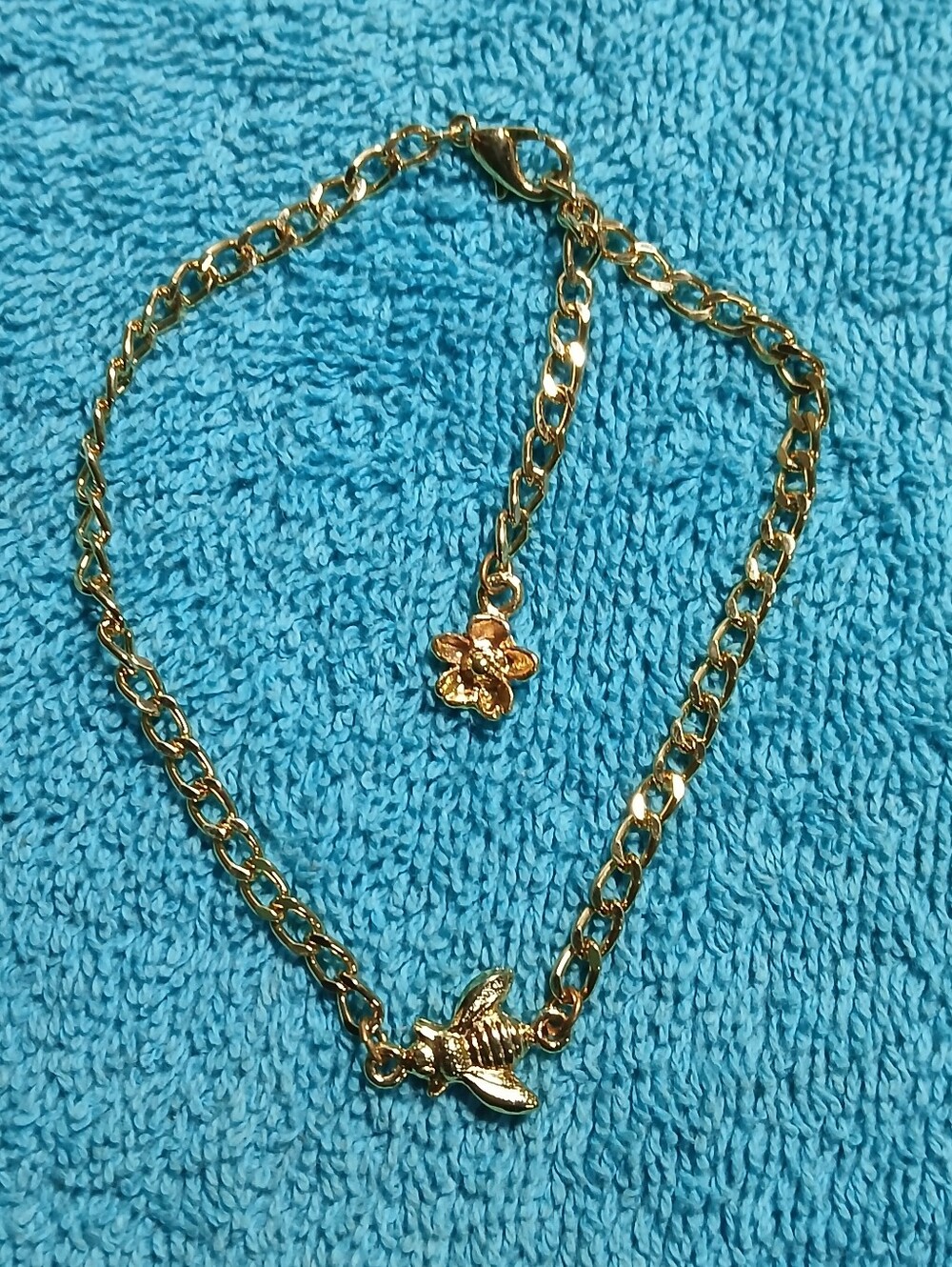 Gold Bee And Flower Charm Chain Ankle Bracelet - Women Jewelry